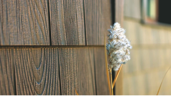 Фасадная панель Хокла S-Lock щепа Каштан Ю-Пласт 2000мм*206мм, 0,41 м2